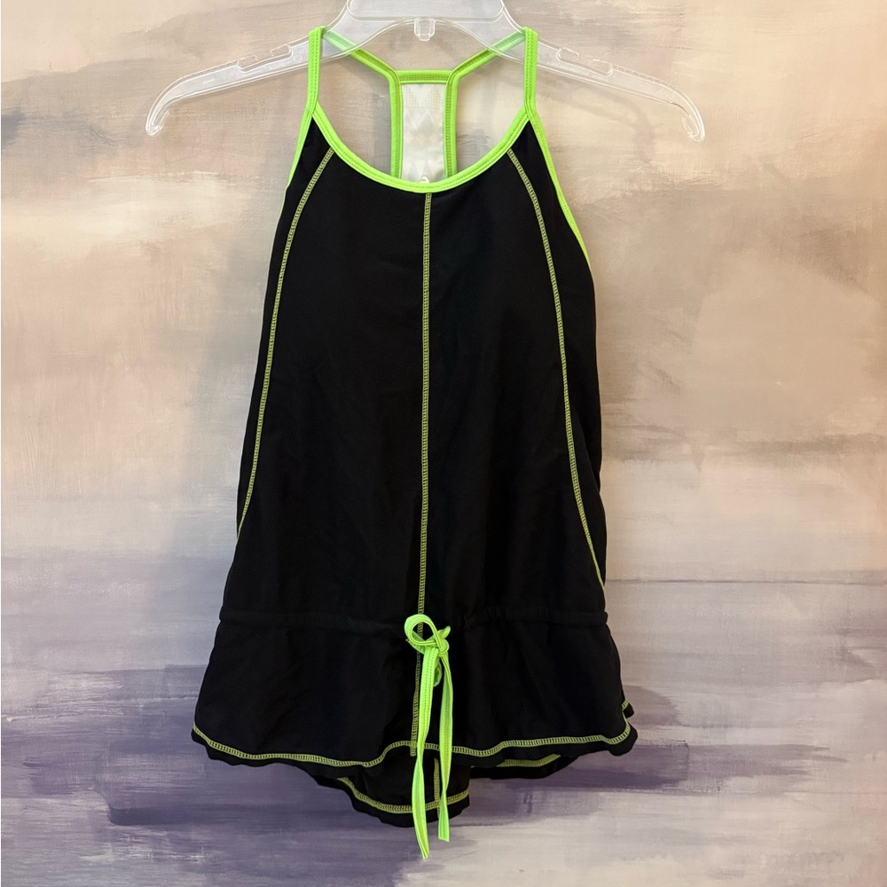 Athletic Performance‎ Top Black and Neon Green Built in Sport Bra